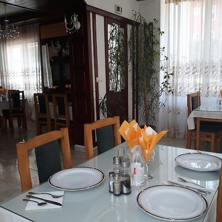 Hotel Alice Băile Olăneşti Kültér fotó